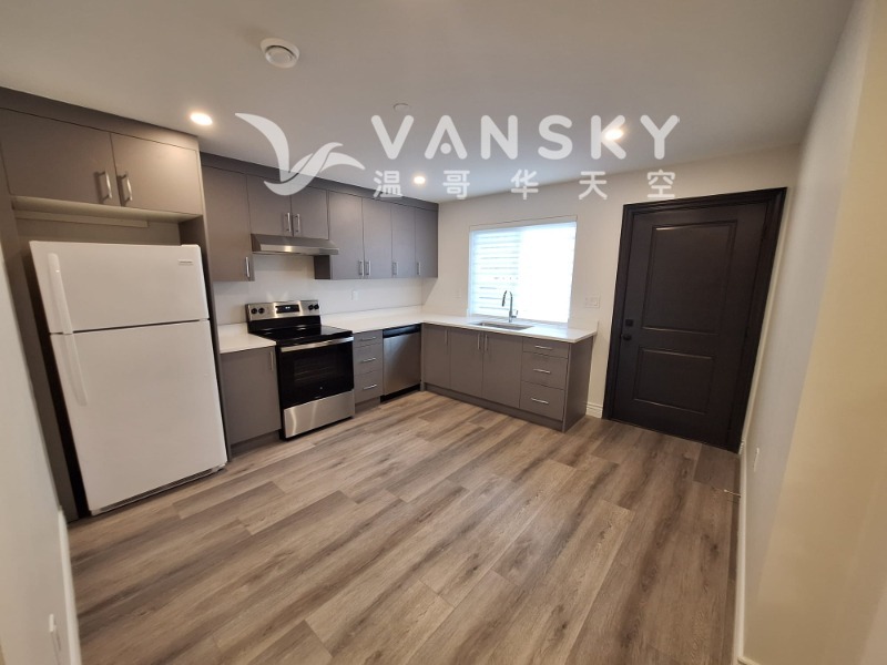 241015165926_1. mainroom1.jpg